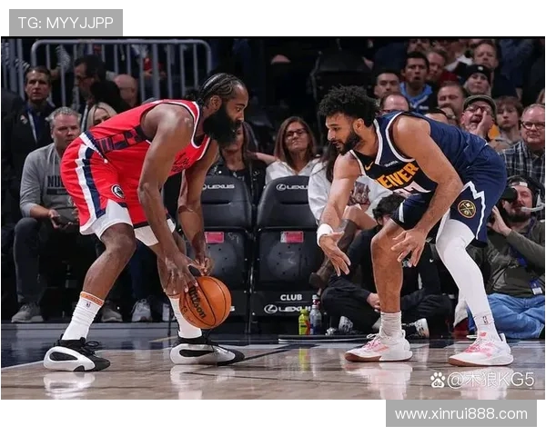 快船与篮网激战正酣现场直播全程回顾与精彩瞬间分析