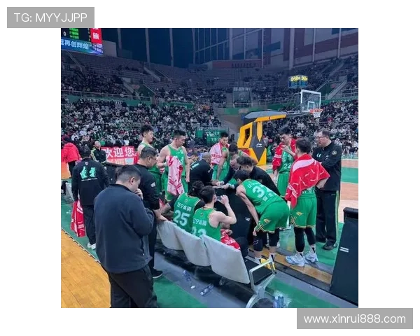 热身赛激战辽宁队对决吉林队球迷期待精彩表现与新赛季展望