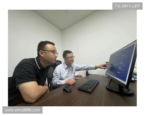 专访李伟:深入探讨英雄联盟成功背后的策略与创新之路 专访李伟:深入探讨英雄联盟成功背后的策略与创新之路