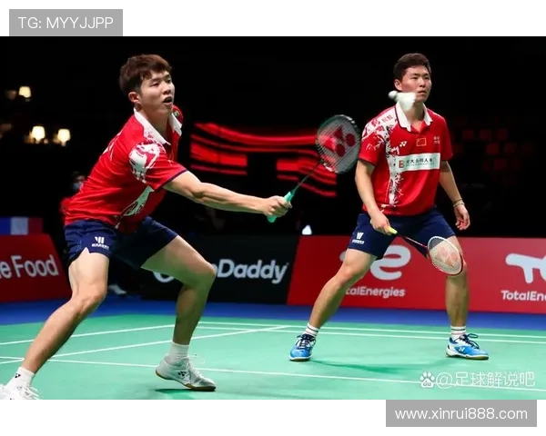 北京羽毛球队整体压制战术解析与实战应用探讨 北京羽毛球队整体压制战术解析与实战应用探讨